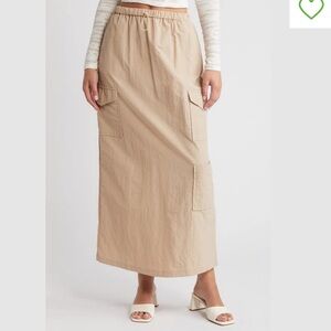 NWOT Something New tan Maxi Skirt with Pockets